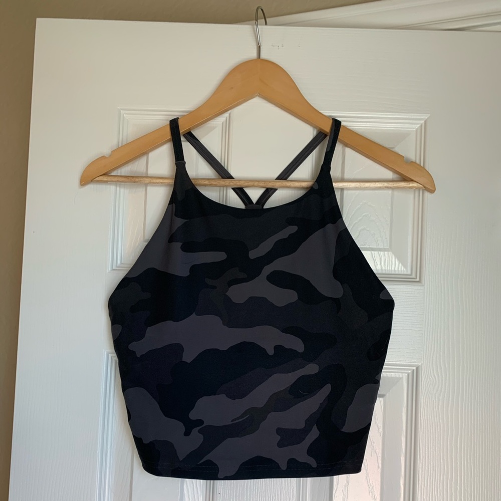 Old Navy Black Camo Workout Top